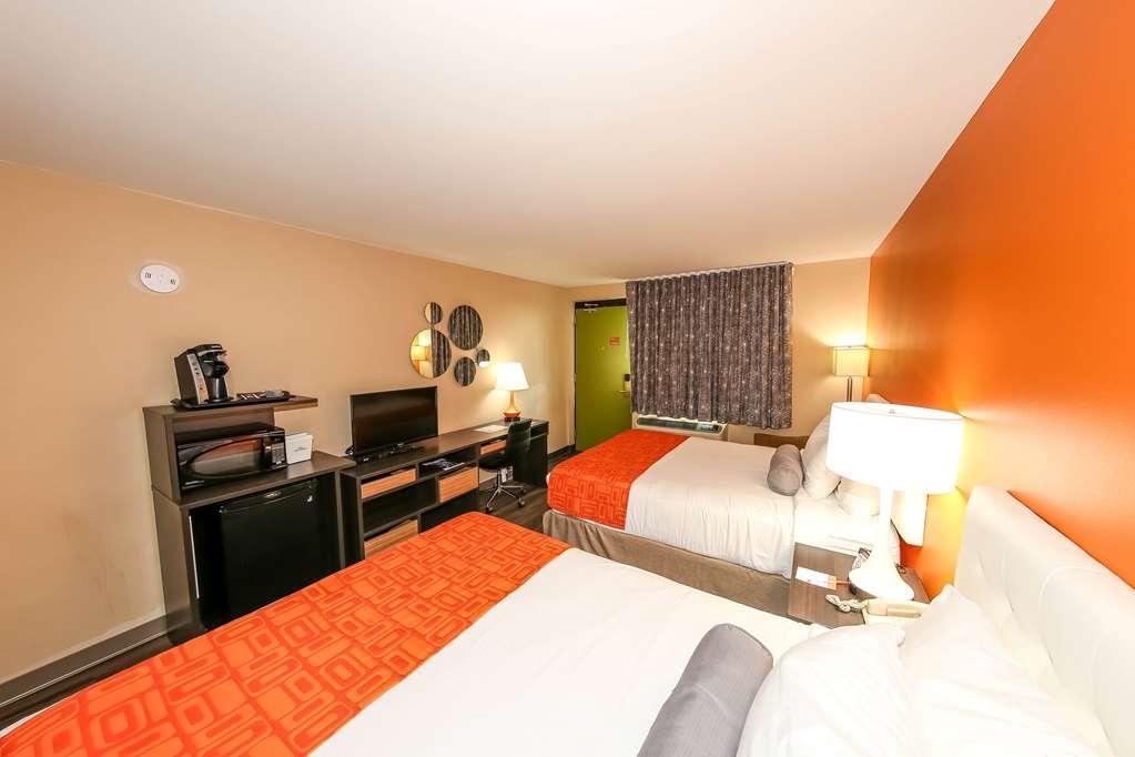 Howard Johnson By Wyndham Winnipeg West Kamer foto